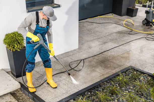 Best Roof Power Washing Services  in Kewaskum, WI